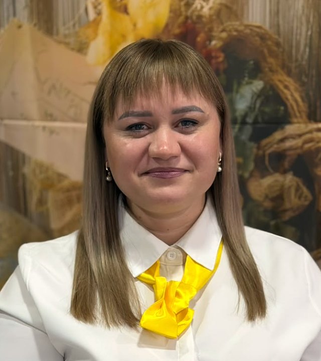 Maria Istrati, ajutor de educator la Academia Copiilor